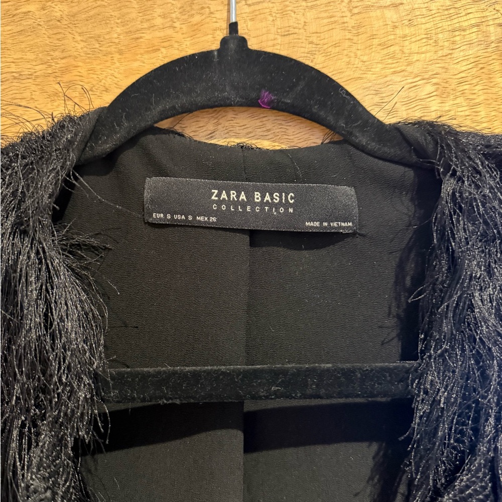 Zara Basic Black Textured Jacket - Picture 4 of 5